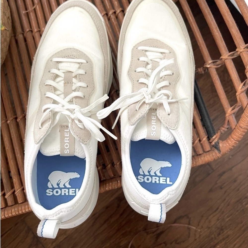 Sorel White Sneakers - Picture 2 of 9